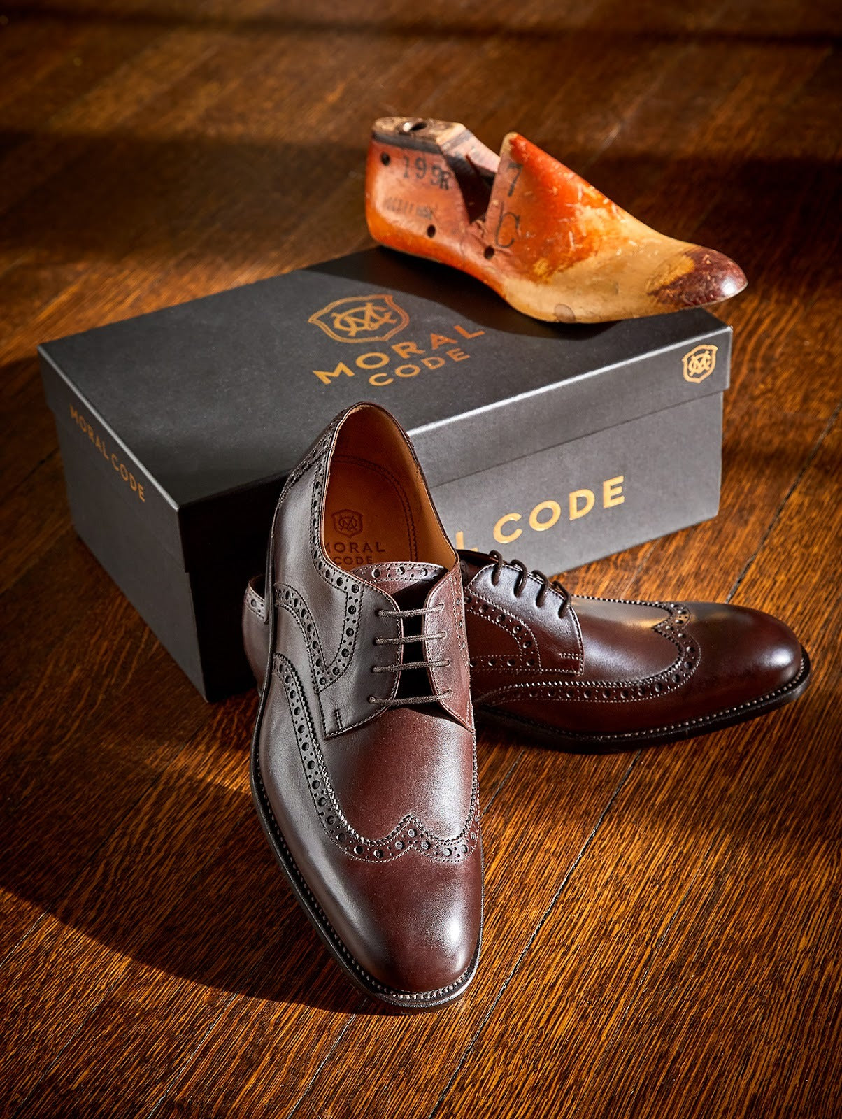 The Ultimate Guide to Choosing Premium Men’s Dress Shoes