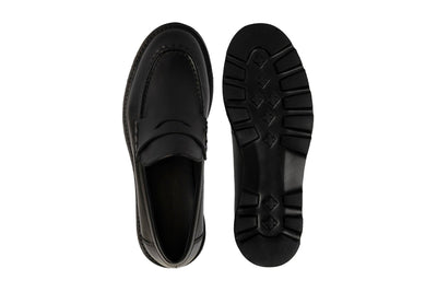 Jesse Women's Lug Sole Penny Loafer 