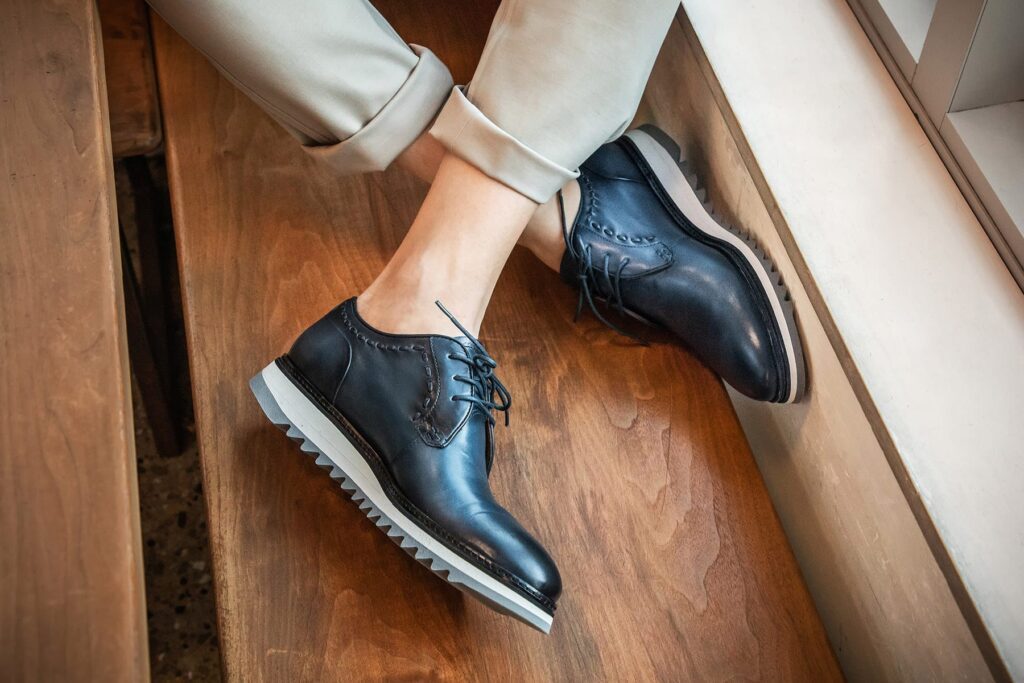What Shoes Go Best with Business Casual ...