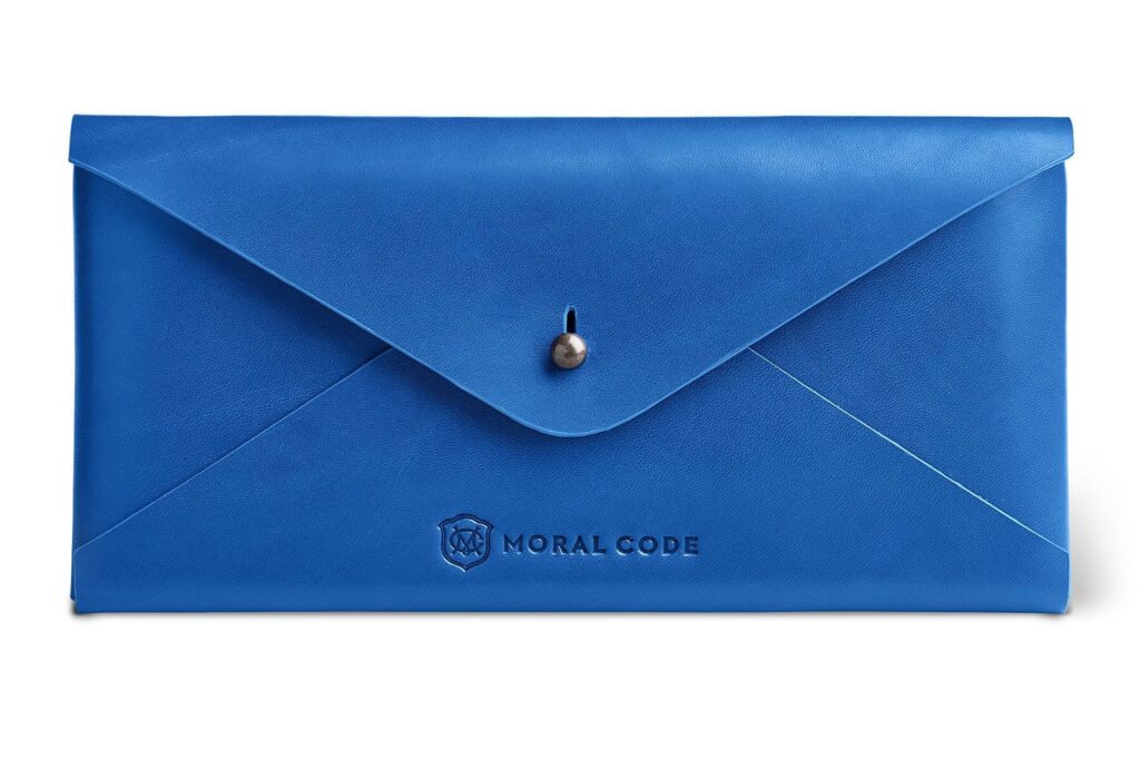 MC_AW17_Accessories_Envelope_Blue_Front